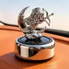 Difusor de Aroma para Carro Alimentado por Energia Solar, Purificador de Ar Automático Rotativo em Formato de Anjo, Remoção de Odores, Ornamento de Deusa com Aroma Leve de Cupido