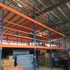 Estanterías Personalizables Estilo Loft, Almacén con Estructura de Acero Resistente de Dos Pisos, Plataforma Loft para Almacenamiento, Construcción de Acero Resistente