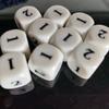 Dados digitales blancos negros redondeados 111223 son 6 caras 16 exportación AliExpress dados papelería