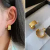 Brincos de Abelha Inlaid com Zircônia Estilo Europeu e Americano para Mulheres, Brincos de Luxo de Alta Qualidade, Versátil e Único, Acessórios de Orelha Elegantes Estilo Chanel