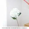 Hortênsia artificial grande em degradê de 72 peças 3D com camadas ricas e cores suaves cria uma atmosfera de casa suave e curativa