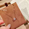 Colgante de Nariz Mismo Estilo que Zhao Lusi Cadena para Clavícula de Mujer Zirconia Diamante Único Mini 2 Quilates Oro Champán Collar de Diamante de Cuatro Garras