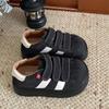 Tênis Casuais Pretos Retrô de Solado Grosso Baixo para Mulheres 2025 Novo Outono Aumentadores de Altura Sapatos Esportivos Forrest Gump Treinamento Moral