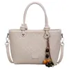 Bolso cubo tejido de alta gama transfronterizo para mujer, nuevo bolso cruzado versátil de moda 2026, bolso de mano y bolso de hombro simples