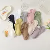 Calcetines bajos invisibles de algodón liso antideslizantes simples y finos para mujer, calcetines cortos de primavera/verano, color crema, costura doble