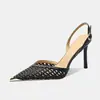Zapatos de tacón alto de punta estilo francés con falda, tacones de aguja plateados de cuero suave, zapatos de salón de boca poco profunda, sandalias transpirables con diseño calado y punta cerrada para mujer, verano