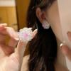 Ramo de Flores en las Orejas Dopamina Atmósfera de Verano Dulces Aretes de Flores Corazón Femenino Hecho a Mano Aretes Coloridos que Reducen la Edad