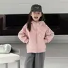 Tutu Elefantinho Roupa Infantil Jaqueta para Meninas 2026 Novo Modelo Casaco Infantil de Inverno Engrossado com Capuz Patchwork Jaqueta de Algodão para Outono e Inverno