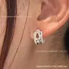 Colar de ouro 18k de alta qualidade com ferradura e fecho de oito para mulheres, versátil e luxuoso, um presente perfeito para namorada ou melhor amiga