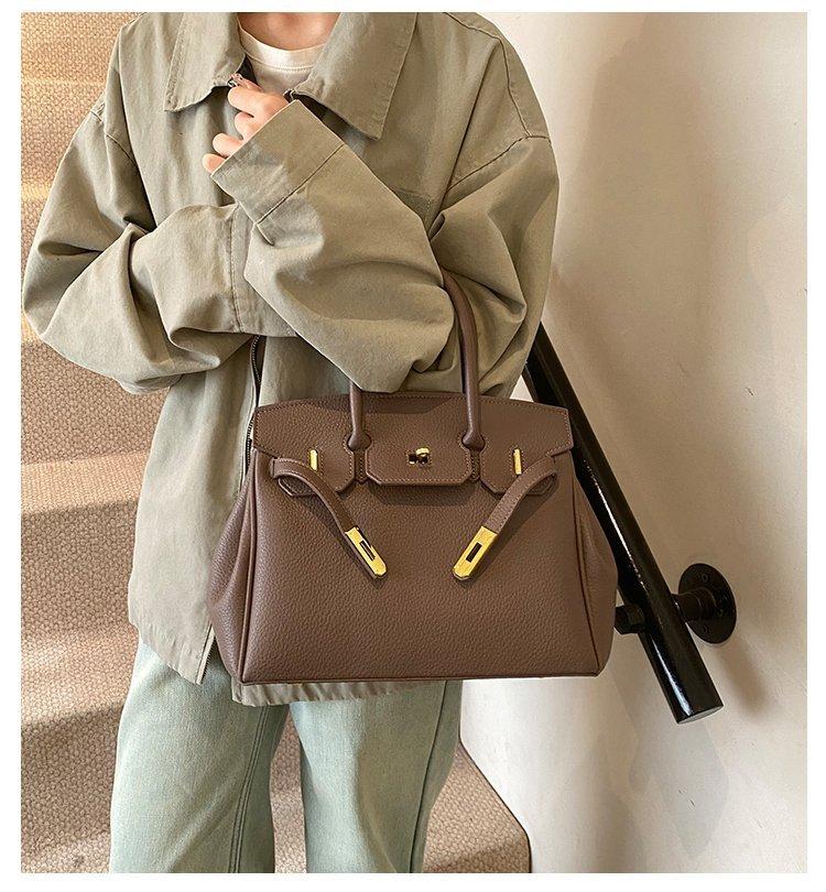 2025021108495355647390w750h810_750x750.j