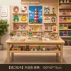 Centro de experiência de artesanato DIY comercial com uma mesa de mosaico, uma mesa dedicada para arte em mosaico e uma mesa de mosaico de madeira maciça, moderna