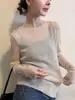 Camiseta Feminina A10207 da Nova Moda Primavera e Outono 2026, Versátil, com Gola Meio Alta e Base em Malha Brilhante