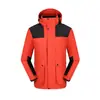 Chaquetas Exteriores de Tres en Uno con Bloques de Color al por Mayor, Ropa de Trabajo para Grupos de Empresa, Ropa Impermeable y a Prueba de Viento para Montañismo al Aire Libre en Stock
