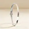 Brazalete de Copo de Nieve Completamente Incrustado de Diamantes Versión de Lujo de Gvc Ji Popular Transfronterizo Europeo y Americano Simple Elegante Brazalete de Lujo
