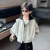 Jaqueta Masculina de Primavera e Outono 2026 Novo Estilo Jaqueta com Capuz Casual Estilosa Infantil Roupas de Outono para Bebê Top Lindo Tendência