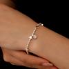 Nuevo pulsera de plata rota con estrellas brillantes no estándar para mujer, nicho de lujo ligero, plata rota, varias joyas para dos manos, venta al por mayor en vivo