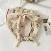 Pañuelo pequeño cuadrado de algodón y lino con borlas de 58 cm Protector de cuello Bufanda suave Pañuelo decorativo para la cabeza Pañuelo floral Retro Pequeño Fresco