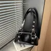 Bolso de motocicleta estilo punk con remaches transfronterizo para mujer, nueva colección de otoño de moda 2026, bolso de hombro retro y sofisticado