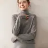 Novo Suéter de Cashmere Feminino para Outono e Inverno com Aplicações de Strass, Gola Alta, Caimento Solto, Tricô de Manga Longa para Camadas