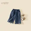 Roupas de Outono para Meninas Jeans 2026 Novo Estilo Bordado Infantil Calças Estilosas Estilo Outono Moda Casual para Bebê Menina Calças Longas