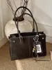 Bolso de Hombro Grande de Alta Calidad 2025, Bolso Tote de Mano para Mujer, Bolso Versátil de Moda Nuevo para Otoño e Invierno