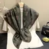 Otoño 2026 Nuevo Estilo Estilo Nacional Estampado Bufanda Cuadrada Grande para Mujer Bufanda de Seda Retro Bufanda Cuadrada Grande 100cm Chal Pañuelo para la Cabeza