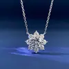 Collar con Colgante de Plata de Ley S925 Moissanita Flor de Girasol de Ocho Pétalos Copo de Nieve Cadena para Clavícula Simple Versátil Elegante