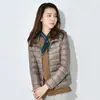 Abrigo Ligero de Algodón de Comercio Exterior para Mujer 2024 Abrigo Corto Delgado Ligero Pequeño de Algodón para Mujer Cuello Alto con Capucha para Mujer Lote