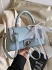 Bolsa cuadrada pequeña portátil de estilo coreano de alta gama, temperamento simple, nueva para primavera y verano, moda casual, todo-partido, bandolera de PU para mujer