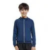 Jaqueta esportiva infantil, com capuz, zíper, secagem rápida, respirável, para corrida e fitness, top de treino refletivo para meninos