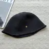 Novo chapéu de pescador com aba pequena e borda enrolada para mulheres, chapéu de tricô casual para outono e inverno, macio, dobrável, com copa redonda, versátil e quente