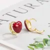 Pendientes Retro Corazón Rojo Otoño/Invierno 2022 Nuevo Estilo Tendencia Estilo Coreano Adornos Rojos para Orejas Aretes de Alta Gama Año Nuevo Mujer
