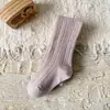 Nuevos pantimedias de otoño con estampado de trigo, pedrería y patrón de estrellas para niños, mallas para niñas para usar como prenda exterior, calcetines de pie para bebé
