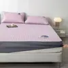 Categoría a Grado Materno e Infantil Set de Tres Piezas de Colchoneta de Látex de Seda de Hielo Verano Sábana Ajustable Dormitorio Estudiante Colchoneta Acondicionada Transpirable