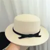 Sombrero plano de lana retro simple estilo francés para mujer, sombrero jazz versátil estilo británico de otoño e invierno, sombrero de fieltro de ala plana