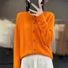 Cardigã de lã feminino de alta qualidade com estampa floral, gola redonda, corte solto, abotoado, tricô casual, peça externa branca
