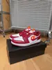 Air Aj1 Jordan 1 Low Gancho Inverso Rayo Para Hombre y Mujer Amortiguadoras Antideslizantes Resistentes al Desgaste de Caña Baja Deportivas Baloncesto Tenis
