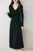 Vestido de Lana Pura Otoño e Invierno para Mujer Cuello en V Manga Larga Falda hasta la Rodilla Cintura Alta Delgado Suéter de Cachemira Falda de Línea A hasta la Rodilla