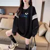 Otoño e Invierno Diseño de Costura Oversize Personalizado Versátil Dibujos Animados Estampado de Letras Forro Polar Grueso Cuello Redondo Sudadera Mujer