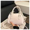 Bolsa de Mão Versátil Cor Sólida Simples Estilo Novo Primavera e Verão para Mulheres, Textura Elegante e de Alta Qualidade, Bolsa Transversal Elegante para o Dia a Dia