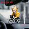 Itens Decorativos Transfronteiriços: Novo Ornamento de Acrílico 2D de Cachorro Andando de Bicicleta para Pendurar no Espelho Retrovisor Interno do Carro