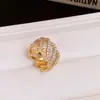 Anillo Abierto Geométrico Retorcido de Perla con Circonita Transfronterizo Europeo y Americano Anillo de Nicho de Alta Gama Joyería de Moda Exquisita para Mujeres