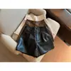 Otoño Invierno 2026 Estilo Coreano Pantalones Negros de Piel Sintética Chica Picante Moda Casual Versátil Falda Corta Nuevos Pantalones de Pierna Ancha de Cintura Alta Adelgazantes