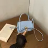 Bolsa transversal ombro personalizada com fecho de encaixe simples, elegante, moderna, para trabalho, dia a dia, moda, feminina
