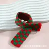 En Stock Bufanda de punto mini hecha a mano DIY accesorios para muñecas juguetes decoración de Navidad bufanda pequeña para dedos venta al por mayor