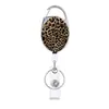 Porta-insignias Oval de un solo lado con Tira Fácil para Jalar, de Alta Elasticidad Retráctil, para Personal Médico, en Stock