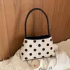 Bolso Cubo de Nicho con Lunares Estilo Coreano Transfronterizo para Mujer 2026 Nuevo Bolso Casual para el Hombro de Uso Diario a la Moda