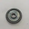 El fabricante ofrece varios modelos de máquinas de empaque duales totalmente y semiautomáticas con ruedas giratorias de goma y hierro accionadas por engranajes, tipo engrosado y universal