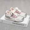 Sapatos Esportivos Infantis Hello Kitty Primavera e Outono 2026 Novos Estilosos Versáteis Sapatos Cortez Infantis Meninas