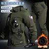Nueva chaqueta táctica de montañismo impermeable, cálida, de corte holgado, multibolsillos, forrada de polar para otoño e invierno, conjunto transfronterizo